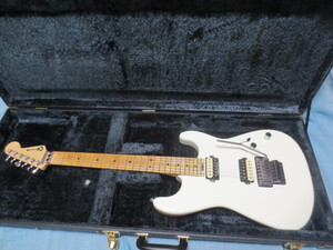 CHARVEL シャーベル / Pro Mod San Dimas Style1 HH FR Snow White