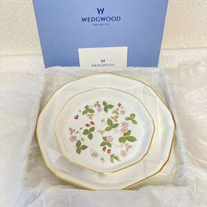 未使用品 ★ WEDGWOOD ウェッジウッド ワイルドストロベリー WILD STRAWBERRY オクタゴナルディッシュ L＆S 2枚組 八角形 金縁 現倉A 藤731