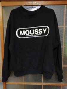 【中古美品】マウジー MOUSSY レディース 女性 フリーサイズ トレーナー ブラック 黒 長袖 丸首 大きい ロゴ 