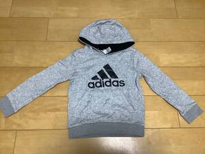 adidas アディダス　パーカー120cm