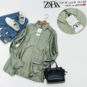 未使用品 /M/ ZARA グリーン シワ加工長袖サテンシャツ レディース タグ カジュアル トップス フェミニン大人可愛いガーリー デイリー ザラ