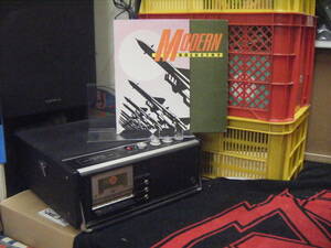 AA-126　MODERN ROCKETRY　（CANADA　LP）　