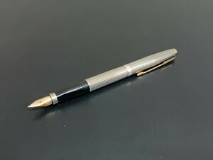 送料無料★D583 PARKER パーカー 万年筆 スターリング シルバー STERLING SILVER ペン先 K14 585 MADE IN USA 筆記具 文房具 金 銀 中古品 