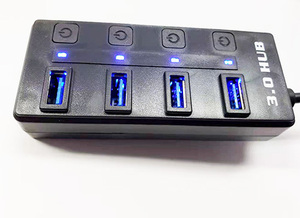 【G0050】USB-C 接続の USB-A 4ポートハブ 電源スイッチ付き USB 3.0 黒