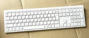 HP ワイヤレスキーボード TPC-C002K ホワイト　Wireless Keyboard ジャンク　USBレシーバーなし