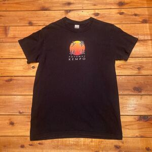 プリントTシャツ　少林拳法　GILDAN ギルダン　ブラック系　Sサイズ　アメリカ古着　USA古着