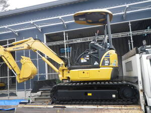 Komatsu　PC 30 MR ３型　本体