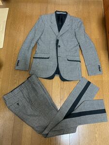 TAKEO KIKUCHI！チェック柄スーツ・サイズ2 Mぐらい ウール45% 綿55%