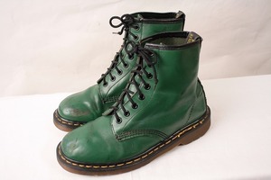 英国製ドクターマーチン UK6/24.5cm～25.0cm/8ホール 緑 グリーン ブーツ レザー drmartens イングランド 中古 dh2663