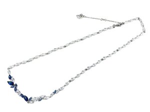 美品　スワロフスキー　SWAROVSKI　LOUISON ネックレス　リーフモチーフ　クリア×ブルークリスタル　シルバーカラー　YAS-11457