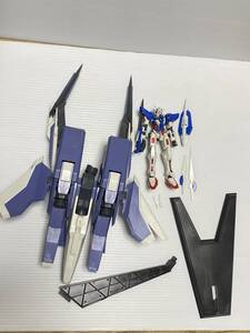 HG 1/144 GNアームズTYPE-E＋ガンダムエクシア（トランザムモード)　 機動戦士ガンダム00[ダブルオー]　ガンプラ ジャンク　