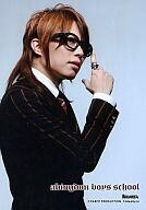 中古生写真(男性) abingdon boys school/西川貴教/上半身・右向き・ジャケット黒ストライプ・右手眼鏡/ARENA37°C/公式ブロマイド