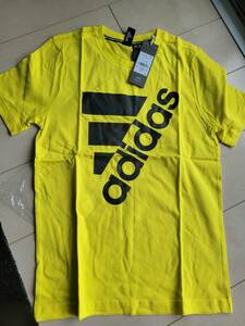 adidas　半袖Tシャツ　160　未使用　黄