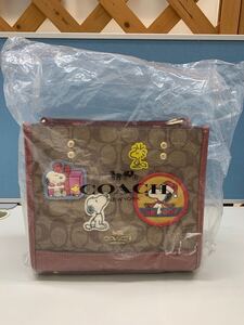 N☆【新品未使用】COACH PEANUTS SNOOPY コーチ ピーナッツ スヌーピー コラボ ウッドストック ショルダーバッグ　CE851