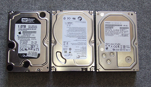 【ジャンク】ハードディスク　3台　Seagate　WesternDigital　HITACHI