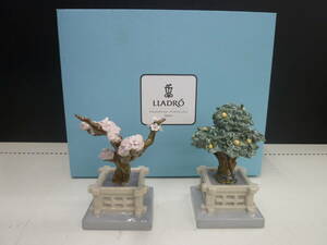 『中古品』LLADRO/リヤドロ 01008455 桜・橘 2点セット 元箱付き ひな祭り/雛祭り