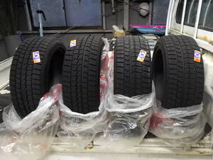 DUNLOP 225/45R18 91Q WINTER MAXx WM02 未使用品（？）　１セット（４本）送料無料