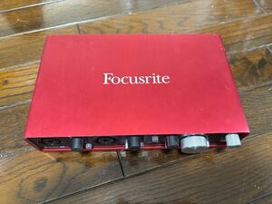 Focusrite Scarlett 2i4 オーディオインターフェース