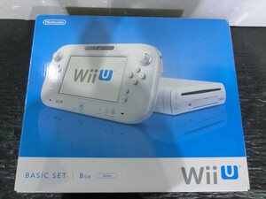 T【O4-46】【80サイズ】▲ニンテンドー Wii U 本体一式 8GB/プロコン・充電スタンド付/通電可/ジャンク扱い/※外箱傷み有