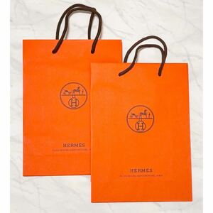 エルメスHERMES ショップ袋2枚　Mサイズ　紙袋　ショッパー,,