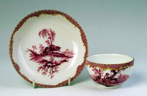 　Old マイセン　　豪華　TEA CUP&SAUCER 　=　博物館級　貴重品