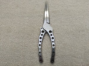 中古美品　メガバス ハンティングプライヤー 190mm megabass HUNTING PLIER