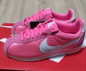 NIKE WMNS CLASSIC CORTEZ NYLON　ナイキ ウィメンズ クラシック コルテッツ ナイロン　749864-608 ピンク　スニーカー　靴　23cm シューズ