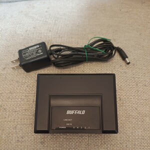 BUFFALO/バッファロー★LSW-TX-5EPB★10/100M スイッチングHub★5-Port★完動品！★送料格安！3cm以内で発送可★送料、最安価で対応します