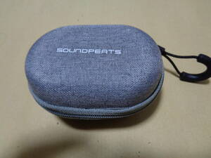 SOUNDPEATS イヤホンケース 収納ケース 8.5 4.5 4.5cm以内