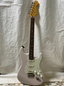  Fender Stratocaster JAPAN White Blonde 希少品　希少カラー　限定モデル　エレキギター original contour body 75 ストラトキャスター 