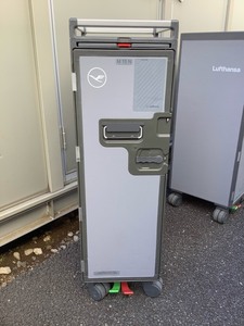 【値下交渉・美品・激レア・放出品】ルフトハンザ航空 Lufthansa ミールカート サービスカート トロリー ギャレー フル７ドロワー①