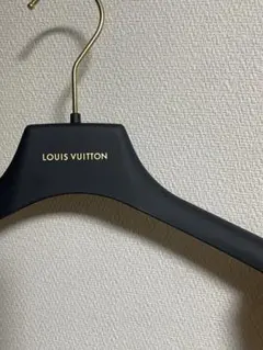 LOUIS VUITTON ハンガー ブラック