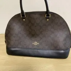 COACH ロゴ入りブラウンハンドバッグ