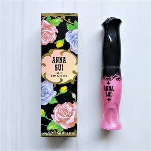 新品★未使用★アナスイ ANNA SUI リップグロス 303 口紅 ～きらりと、まぶしいほどに。 光がおどるみずみずしいくちびる。～