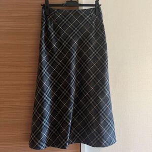 ★BURBERRY グレーチェックスカート★