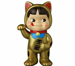 新品未開封品 不二家ソフビコレクション 招き猫ペコちゃん 金塗装 ペコちゃん Peko chan ソフビ BE@RBRICK ベアブリック