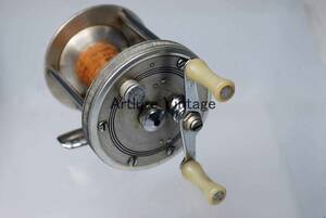 HEDDON PAL P-41 USA (3618-290)VINTAGE REEL,　OLD REEL,　HISTRICAL REEL ビンテージリール 