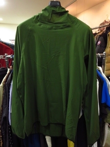 Goldwin ゴールドウィン (GO11703P) HOODED PULLOVER SHIRTS フーデッド プルオーバー シャツ 緑 グリーン GREEN ASIA M