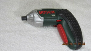 BOSCH　IXO　バッテリードライバー　3，6ｖ　コード無しインパクト　本体のみ　現状品　現在回っています　中古