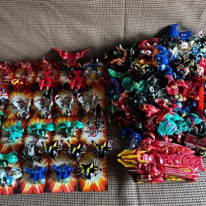 【日本正規品】爆丸 レア等まとめ売り bakugan very Rare BAKUTECH Dragaon Helios dragonoid skyress 等 バクガン 爆TECH 