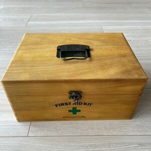★新品未使用品★木製 救急箱 （くすり箱 ）