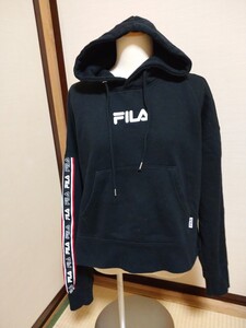 中古　FILA　パーカートレーナー　フリーサイズ