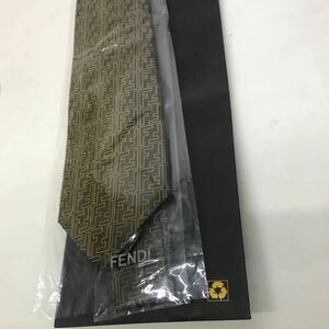 【未使用新品】レアカラー　FENDI フェンディ ネクタイ 高級シルク　ズッカ柄　マロンカラー　ブラウン系　イエロー系　