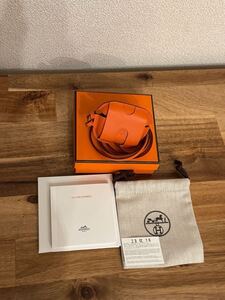 【 HERMES 】エルメス AirPods Pro 2用ケース オレンジ B刻印