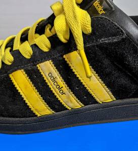 adidas アディダス スニーカー【USED:中古】（訳あり 経年劣化 接着剤で修復あり） adicolor　アディカラー　28.0cm　ブラック/イエロー