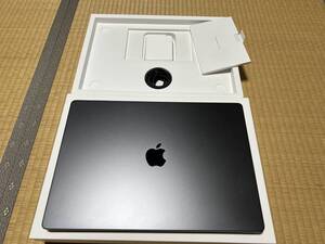 美品　MacBook Pro 2023　16インチ　M3 Max　36GB/512GB 