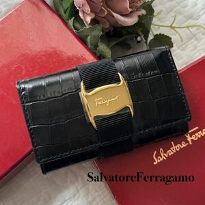 未使用級■SalvatoreFerragamo フェラガモ 6連キーケース クロコ型押し ヴァラリボン レザー ブラック