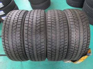 送料無料　新品未使用品　スタッドレス　225/65R17　BS　DM-V3　4本セット