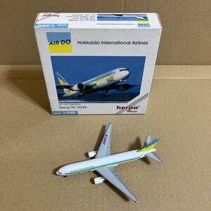 ■herpa Wings 1/500 AIR DO B767-300ER 旧塗装【中古品】■北海道国際航空