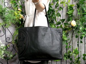 ●超美品●TORY BURCH トリーバーチ●ロゴ●カーフ レザー 本革●トート バッグ●黒●ゴールド金具●肩掛け●A4 収納 書類 かばん●Js47811